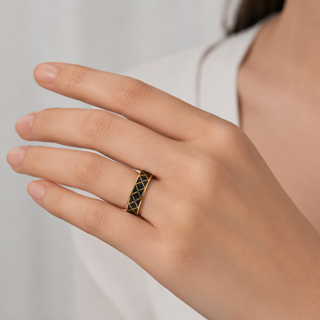 Black Diamond Lattice Cloisonné Ring