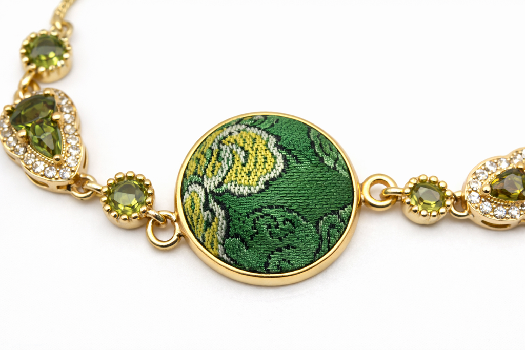 Shu Brocade Peony Bracelet – Handcrafted Silk Heritage Jewelry