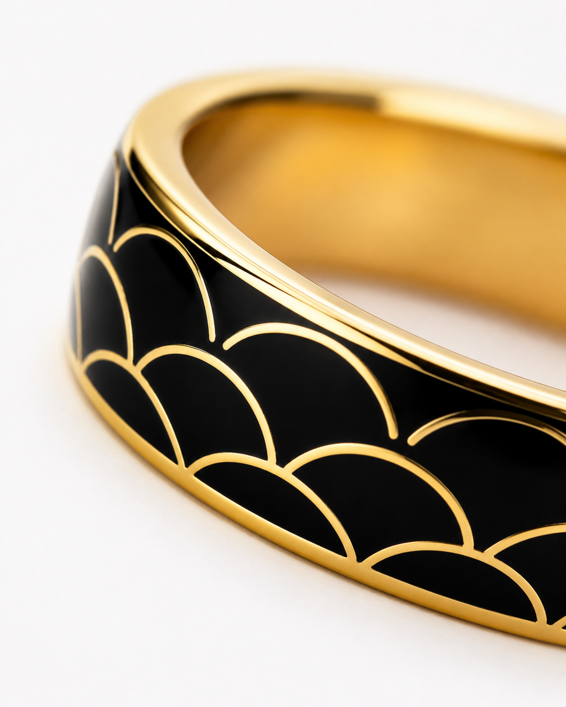 Black Scale Cloisonné Wide Ring with Gold-Tone Detailing