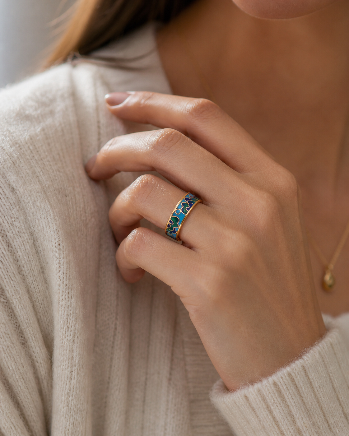 Blue & Green Mountain Motif Cloisonné Ring